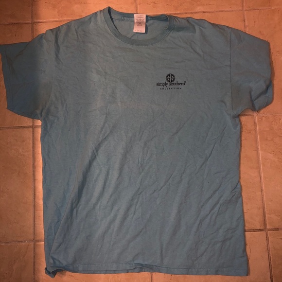 Simply Southern Tshirt, Size L - Picture 1 of 2